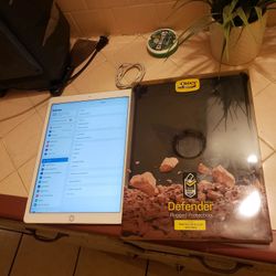 Brand New Conditions gold Edition Ipad Pro 12.9 Inch 128GB. For $280! Firm or Trade for Graded PSA CGC BECKETT cards