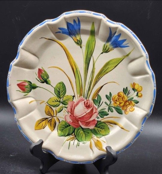 Nove Italian Hand-Painted Floral Plate Pre-1930s - 9"