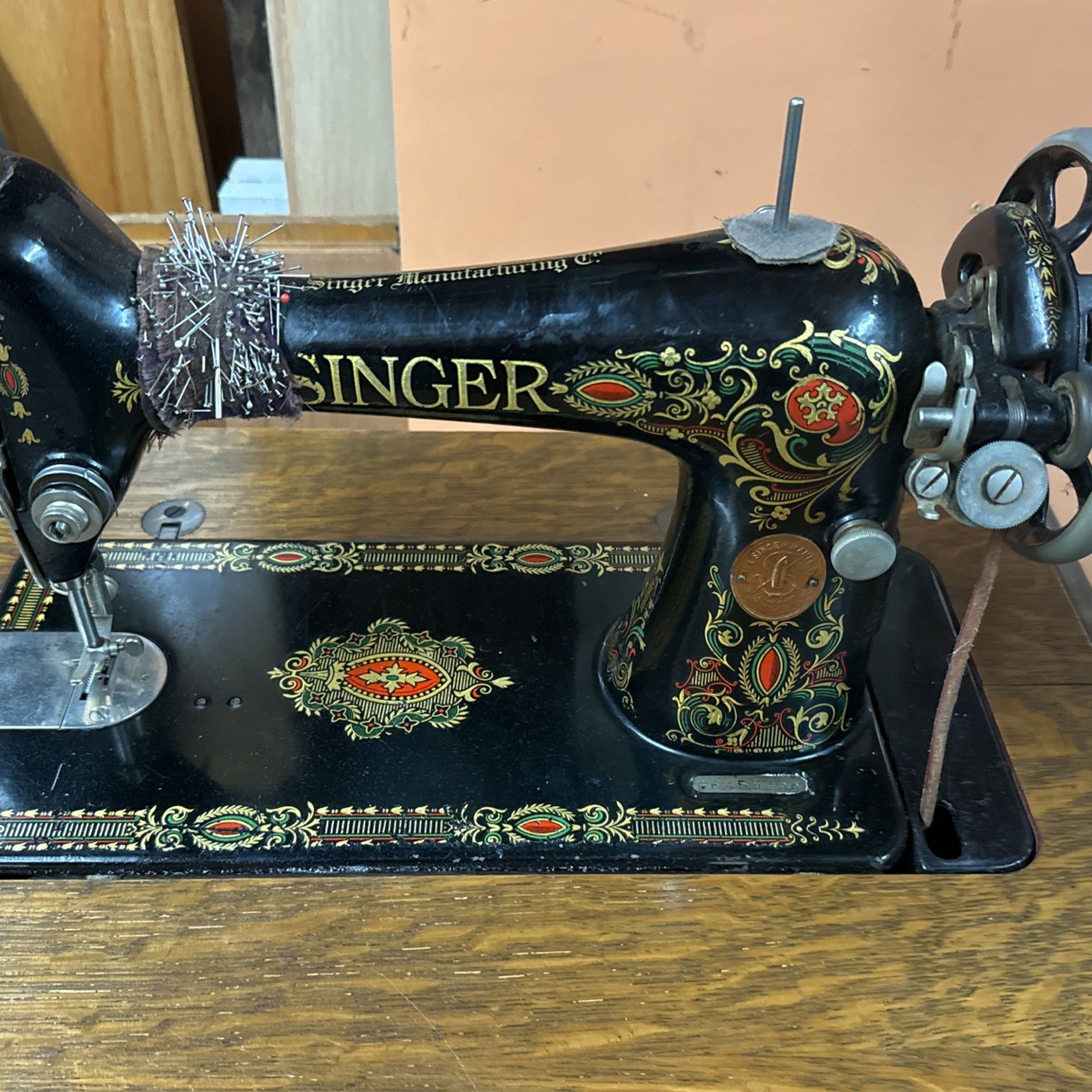 1910 Singer Model 15 With Type 23 Cabinet
