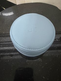 Light blue round zip case jewelry travel case