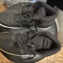 Nike Shoes Size 10.5 Basketball Shoes Etc 