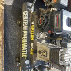 Air Compressor 9 Gallon, 135 PSI