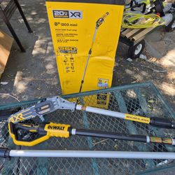 DEWALT 20V MAX 8in. Brushless Cordless Battery Powered Pole Saw (Tool Only)