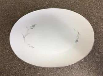 Wyndham China - Ballerina 661 - Service for 10 + extra pieces