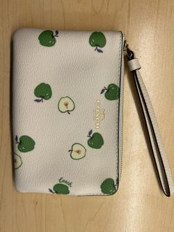 New Coach Apple Wristlet