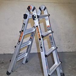 Giant Multi-Position Ladder – 22 ft, Lightweight, Excellent Condition