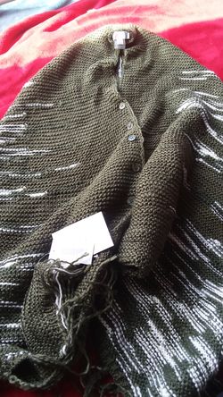 Lularoe Mimi o s sweater brand new 50$