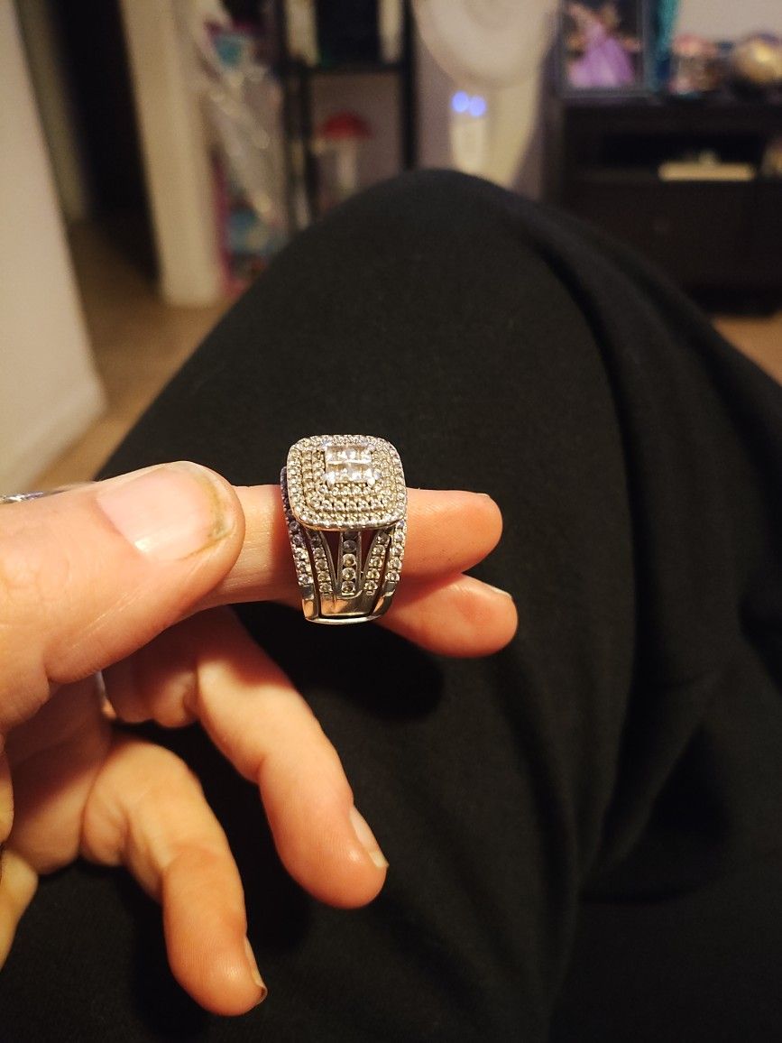 2 Piece Sterling Silver And Moissanite Stones Wedding Ring 💍