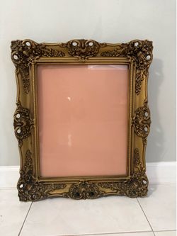 Vintage Gold Ornate Picture Frame with Glass - 15.5" x 19.5"