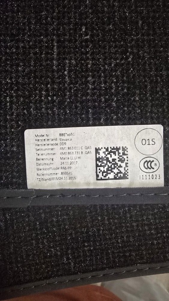 OEM *BRAND NEW* Audi Q7 2016-2021 black/charcoal floor mats Audi part# BBETyp51 Front And Back