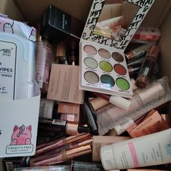 Makeup Bundle 