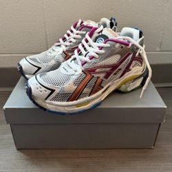 Balenciaga Runners