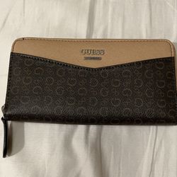 Guess Wallet 