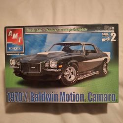 Plastic Model Car Kit: '70 1/2 Camero Baldwin Motion.