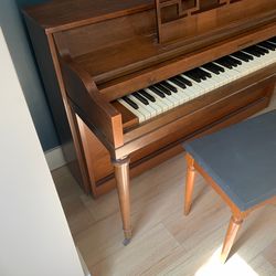 Cable and Nelson piano