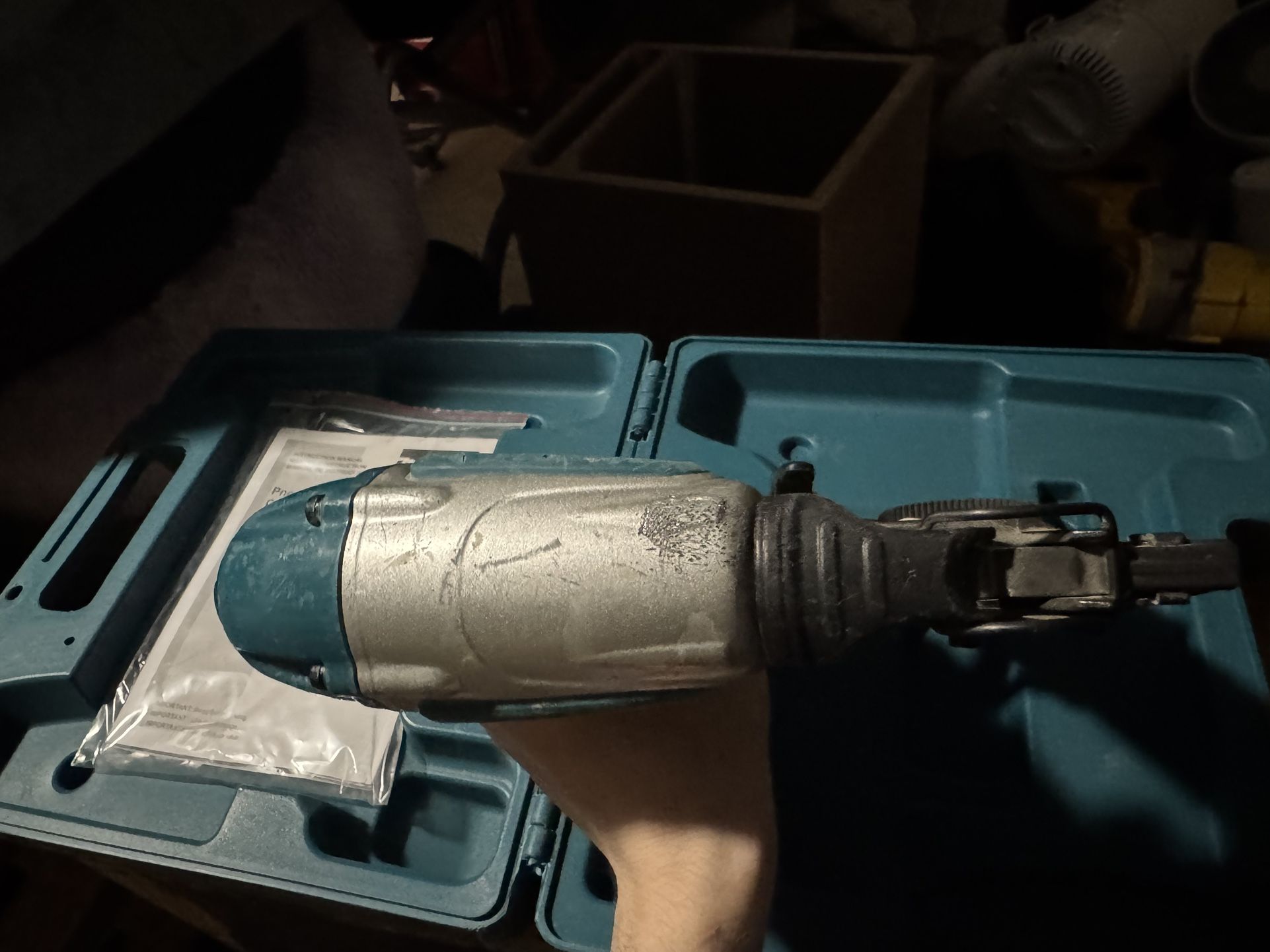 Makita AF506 2" Brad Nailer, 18 Gauge