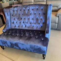 Velvet Wingedback Loveseat 