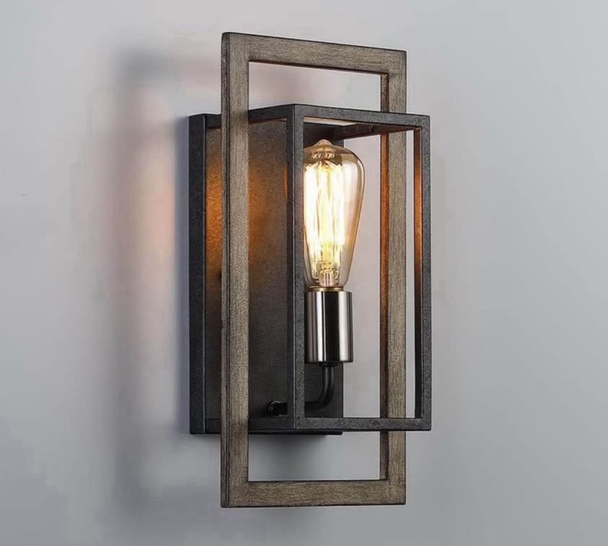 1-Light Bulb Black & Wooden Tone Rustic Farmhouse Wall Sconce. Only Have One Left