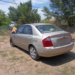 KIA Spectra EX