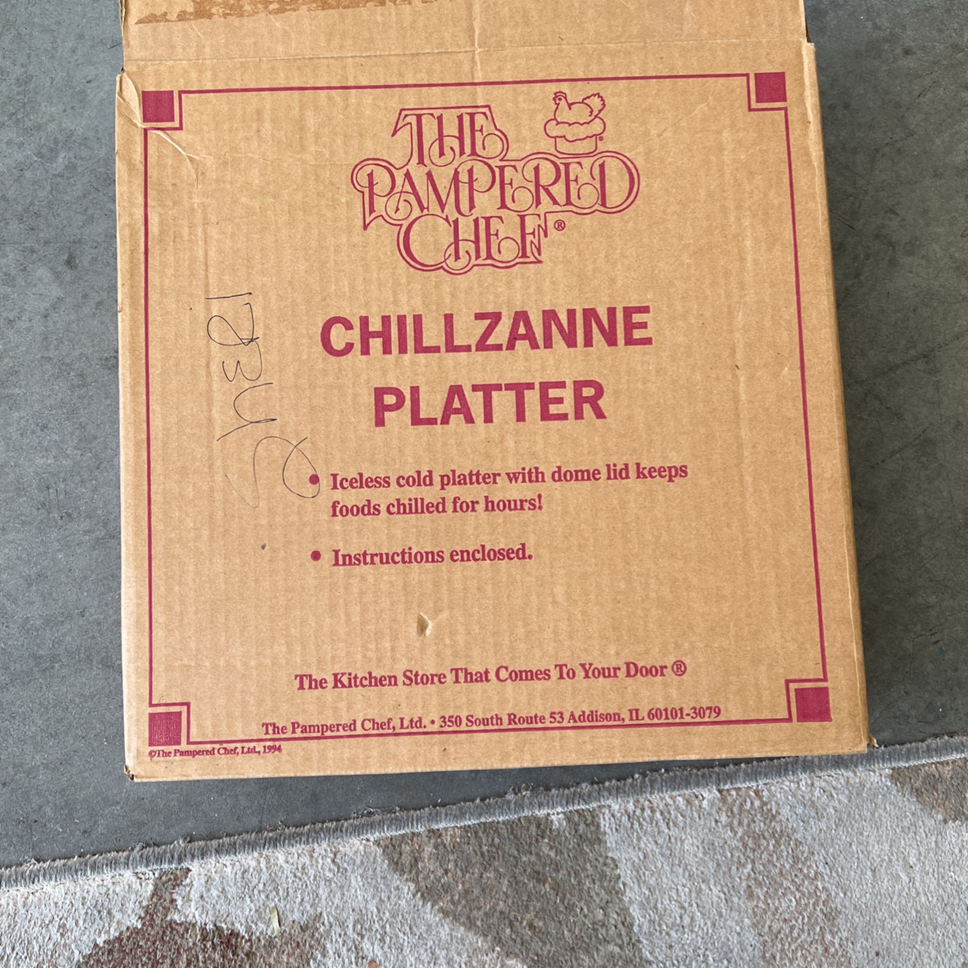 The Pampered Chef CHILLZANNE PLATTER w/Lid & Divider Iceless Cold for hours