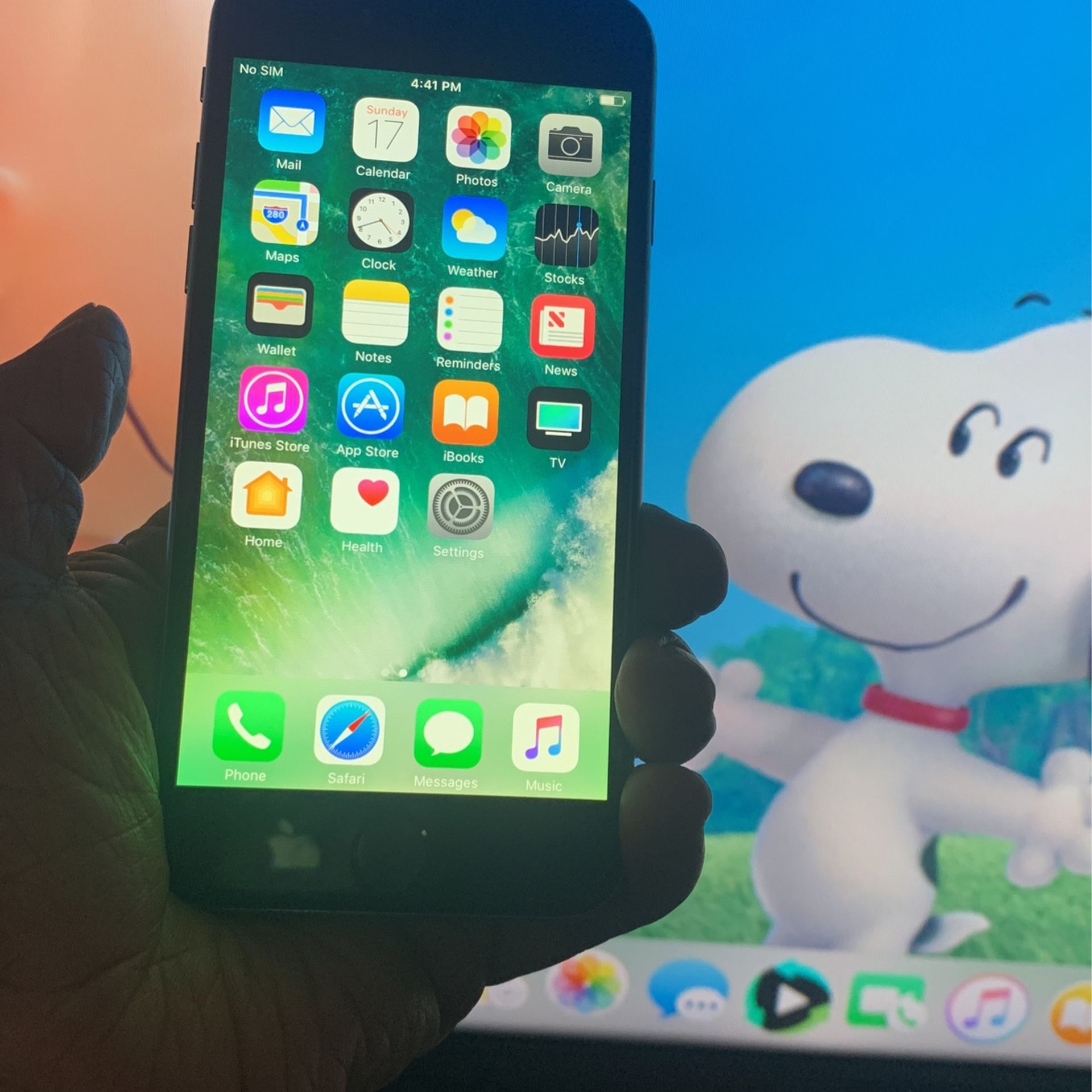 Apple iPhone 6-128 GB unlocked $90 Santa Ana City 
