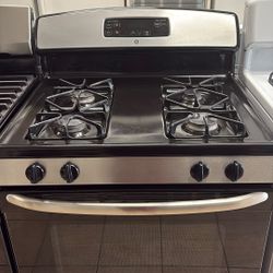 GE Stainless Steel Gas Stove