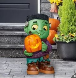 Frankenstein's Monster with LED Pumpkin