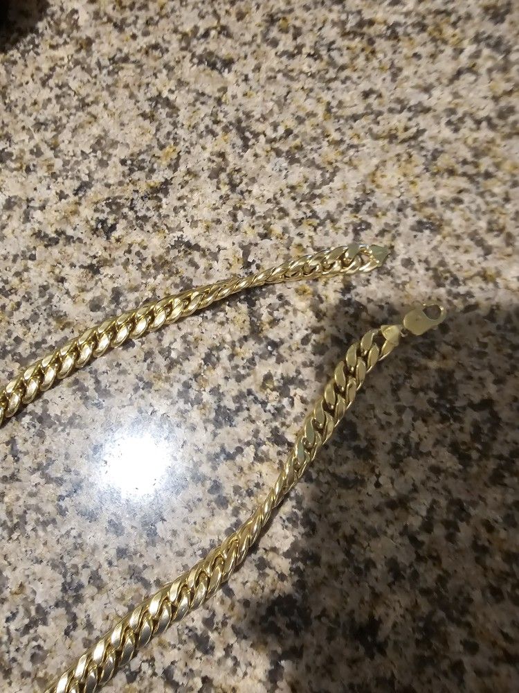 10K Yellow Gold Cuban Link Chain