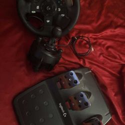 Logitech G920 Wheel, pedals and shifter