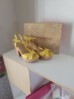 Yellow Cork Heel