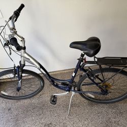 Trek Navigator 100 Bike