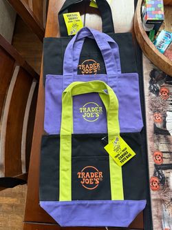 Trader Joe’s Halloween mini Tote bags