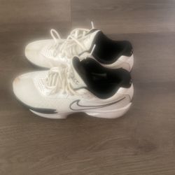 Nike Gt Cut Academy’s Basketball Shoes 