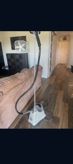 Jiffy Steamer J-2000 Series commercial/residential fabric steamer