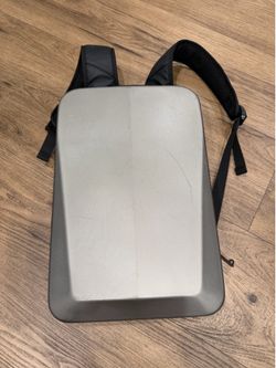 BANGE laptop hard case front gray and black backpack with mesh back panel and padded straps #tech #minimalist