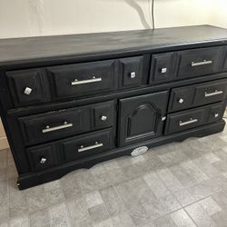 Black dresser