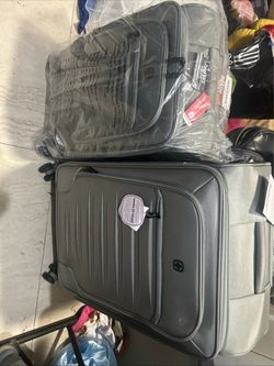 Swiss Gear Two Piece, Soft Side, Spinner Astro Gray Luggage Set-CarryOn &25 Inch