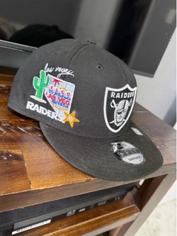 Las vegas Raiders snap back