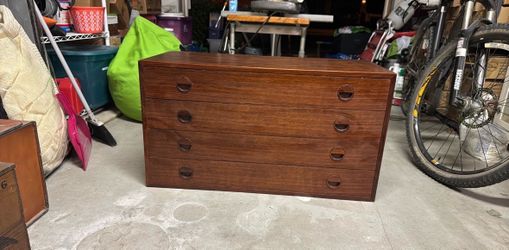 Vintage Danish 4-Drawer Dresser – Made in Denmark – MCM