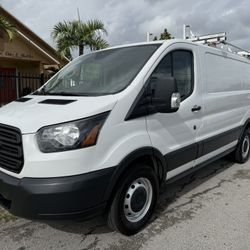 2017 Ford Transit