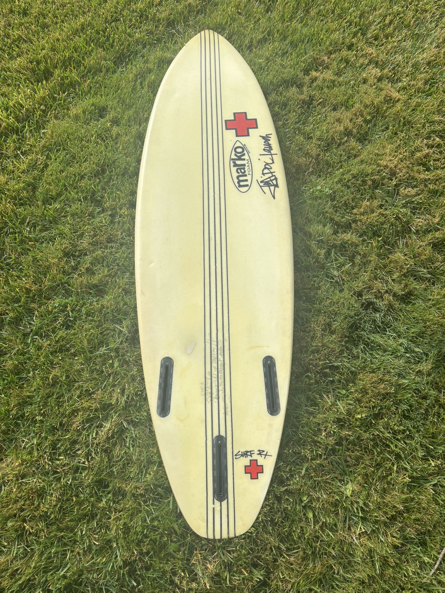 5'7 Surfboard