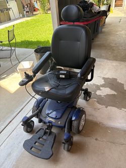 Battery chair