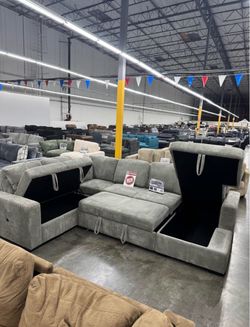 New Sectional Sofa with USB Charging & Pull-Out Bed