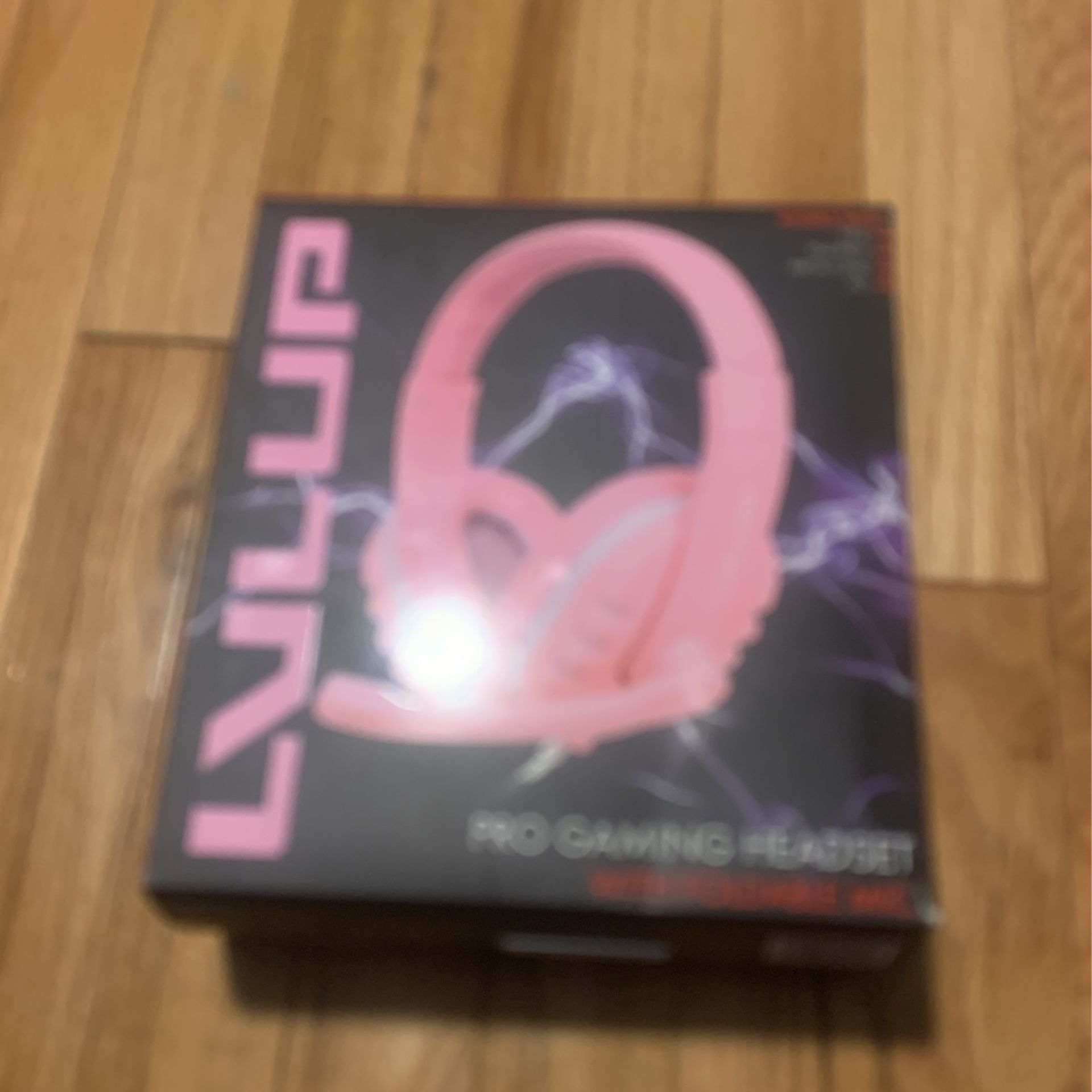 Pro Gaming Headset with foldable Mic