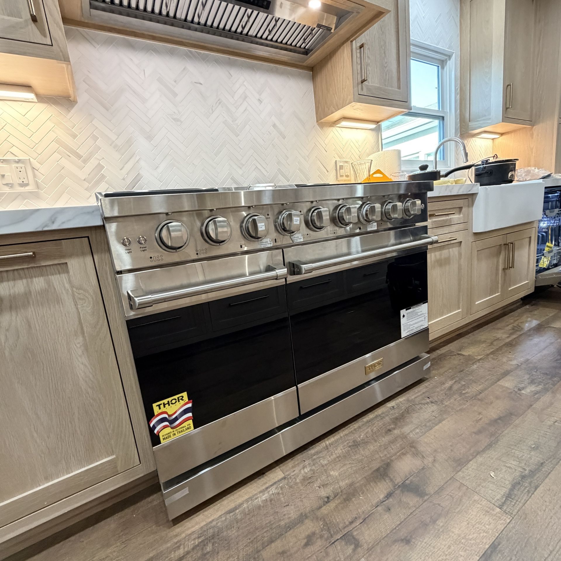 New Thor 48’ Gas Stove -New