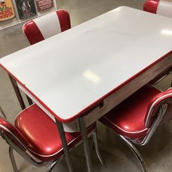 Mid-century table +4 red chairs