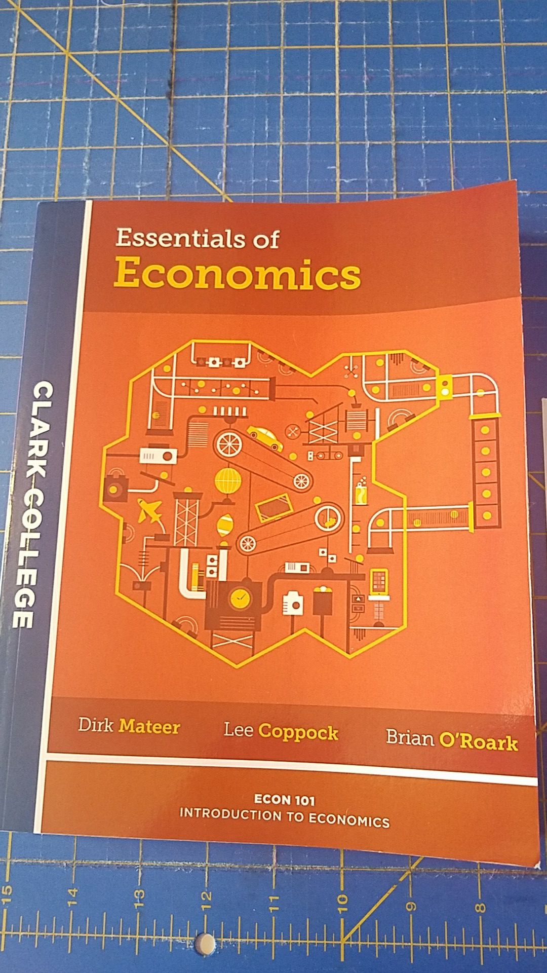 Clark College Essentials of Economics 101