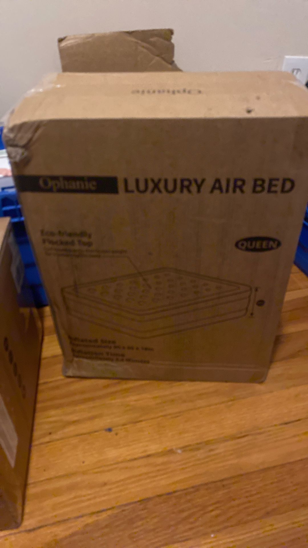 Air Bed (queen ) /playstaion Charger / Tv Mount
