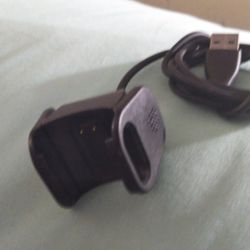 NEW FIT-BIT  CHARGE It's A Bigger One 3 Ft. Cord USB Port 