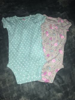 Baby onesie 9mo